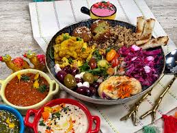 Sep 08, 2020 · let's assemble our mediterranean style couscous bowl in a large shallow bowl, add the baby spinach, top with couscous, cherry tomatoes, roasted bell peppers, dill cucumbers, turmeric chickpeas, and feta cheese. Mediterranean Buddha Bowl Naturally Nidhi