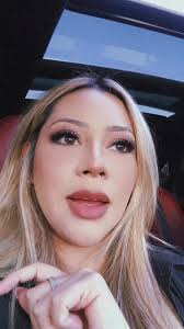 Vanessa Yap Communication