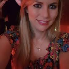 Leah Roche (@leahroche84)