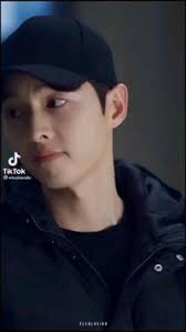 Mariam Moreno (lupiux_moreno93)