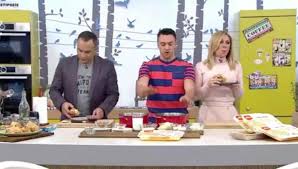 Μεταξύ τῶν κτισμάτων τῆς ἱ. O Lampros Bakiaros Ftiaxnei Mpoygatsa Star Gr