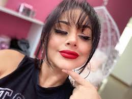 Gabriela Zegarra added a new photo.