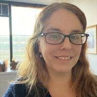 Elizabeth Reddick's Instagram, Twitter & Facebook