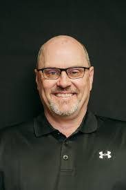 Dustin Bengtson's Instagram, Twitter & Facebook