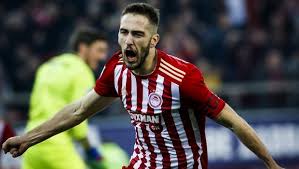 Τι ώρα κλείνουν σήμερα (24/12) τα καταστήματα. Olympiakos Aek 4 1 Anatroph Me Tessera Gkol Se 38 Lepta Podosfairo Sport 24