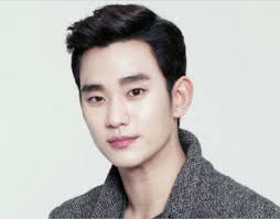 Phun Môi Cho Nam Như Thế Nào Đẹp?