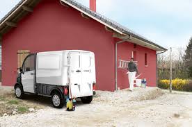 Aixam D Truck Kastenwagen Das Mopedauto Erweist Sich Als Nutzlicher Helfer Auf Der Baustelle Dieses Nutzfahrzeug Nutzfahrzeuge Kastenwagen Mopedfuhrerschein