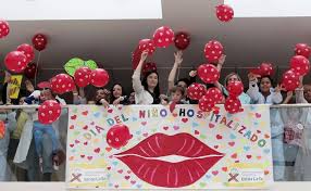 Haz clic aquí para obtener una respuesta a tu pregunta cuando es el dia del niño. Miles De Besos En El Dia Del Nino Hospitalizado Actualidad El Pais