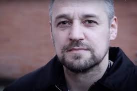 Policista na vozíku zažívá díky kolegům nový začátek