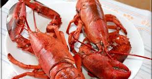 Court Bouillon Parfume Cuisson Du Homard Et Du Tourteau Le Plateau De Fruits De Mer Un Incontournable Au Homard Recettes De Cuisine Cuisine Poisson