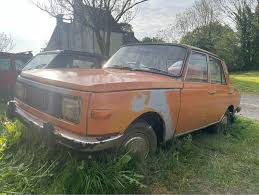 Image result for Karminrot 1971 Wartburg