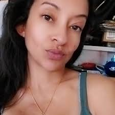 The Golden Globes fr said: Selena Gomez 🤩🤩🤩🤩🤩 Timothee Chalamet  🥰🥰🥰🥰🥰 Kylie Jenner 🙂