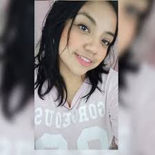 Aidee Silva's Instagram, Twitter & Facebook