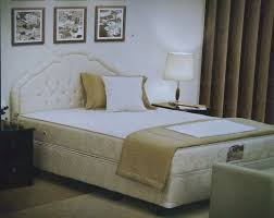 Toko millenia furniture menjual berbagai macam merk spring bed terbaru murah berkualitas dan bergaransi di surabaya. Jual Central Spring Bed Cek Harga Di Pricearea Com