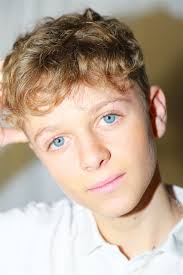 RAPHAEL SANCHEZ- Fiche Artiste