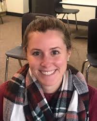 Our Teacher of the Week is Mrs.Cardillo. She has been teaching science for  nine years. After graduating from Siena College she did research in organic  chemistry. She grew up a Yankees fan,