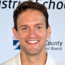 Jamie Cable's Instagram, Twitter & Facebook