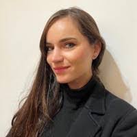 Caroline Wenner's Instagram, Twitter & Facebook