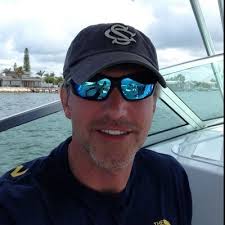 Waddy Thomson (@WaddyThomson)