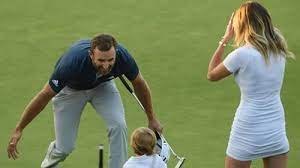 But the world seems to be more interested in his fiancee paulina gretzky model paulina, 27, is the daughter of canadian ice hockey legend wayne she wore a short, tight white dress which attracted. Fox Sports Should Be Embarrassed For Ogling Paulina Gretzky In Her Tight Fitting Dress Sporting News