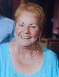 Beatrice Mooney's Instagram, Twitter & Facebook