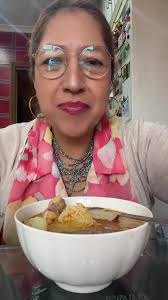 Vídeos de El programa de Rossmery Flores (@elprogramaderossmery) con  «sonido original