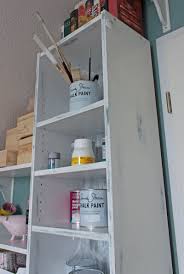 Da Ich Oft Von Euch Gefragt Wurde Ob Man Auch Ikea Mobel In Shabby Shic Oder Vintage Optik Aufarbeiten Kann H Ikea Mobel Schabby Schick Billy Regal Streichen