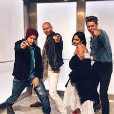 Date of birth august 17, 1991. Vanessa Hudgens And Austin Butler Dating Gossip News Photos