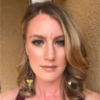 Kelly Connolly's Instagram, Twitter & Facebook