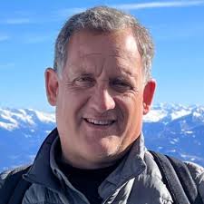 Chris Tully (@tullytrot)