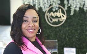 Caprice Thomas's Instagram, Twitter & Facebook