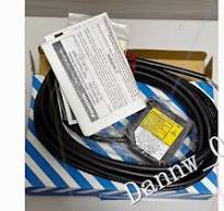1PC New In Box Panasonic HL-G125-A-C5 Laser Sensor