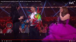 Zobacz słowa utworu take me to your heaven wraz z teledyskiem i tłumaczeniem. Dana International Charlotte Perrelli Take Me To Your Heaven Diva Diva To Diva Svt 445 535 Someone In The Swedish Song Contest Melodifestivalen Did This Heaven Meme On Me Me