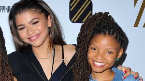 Her birthday, what she did before fame, her family life, fun trivia facts, popularity rankings, and more. Zendaya Congratulates Halle Bailey On Being Cast As Ariel In Live Action Little Mermaid Entertainment Tonight