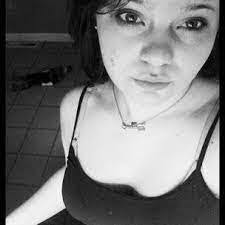 Autumn Grim's Instagram, Twitter & Facebook