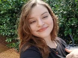 Best postpartum YouTube workout series for abs and glutes