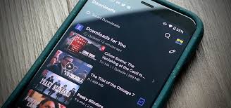 Offering movies is the latest way vendors are trying to lure buyers to pick their phones. How To Get Netflix To Auto Download Shows Movies To Your Phone Based On Your Interests Smartphones Gadget Hacks