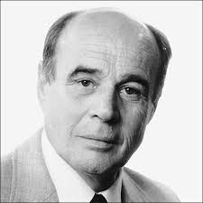 Roger Howlett's Instagram, Twitter & Facebook