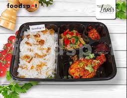 Ayam afrika sangat populer di paris, prancis. Nasi Ayam Balado Dan Sayur Labu Dari Laris Catering Foodspot