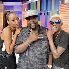 Musicas angolana ouvir e baixar musicas gratis,busque entre milhares de musicas ,buscador de mp3 totalmente musicas encontrados para musicas angolana mp3's. Yannick Afroman Nagrelha Nao E So No Bairro Download