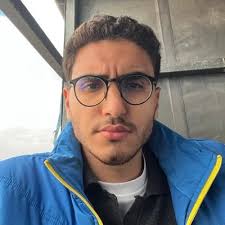 Mario M kadaman (@alkadamani)