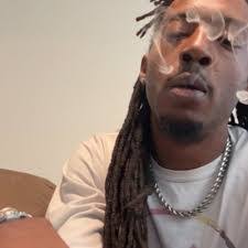 Jesse Whitman's Instagram, Twitter & Facebook