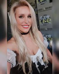 Think I'll early vote like this today! Happy Halloween 🎃