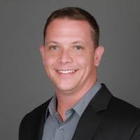 1600+ "Áron" profiles