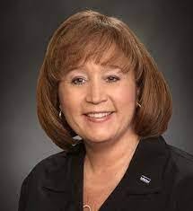 Pam Shrader's Instagram, Twitter & Facebook