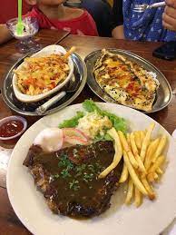 Terbang elang ke seberang lalu hinggap di kayu ara kelak tidak dipandang orang supaya jangan jadi cedera. Dayung Sudah Di Tangan Sampan Sudah Di Cafe Pizza Sampan Facebook