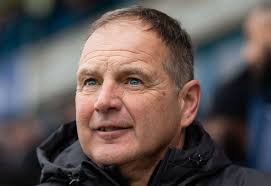 Former Gillingham manager Steve Lovell to stay in charge at Ramsgate next  season