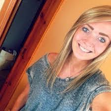 Jayne Melvin's Instagram, Twitter & Facebook