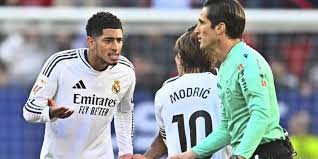 Quién es Munuera Montero, el juez que expulsó a Bellingham en el Osasuna  1-1 Real Madrid