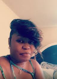 Morning. Thanks gor adding me. Are there any stylist in Baltimore MD in  here?